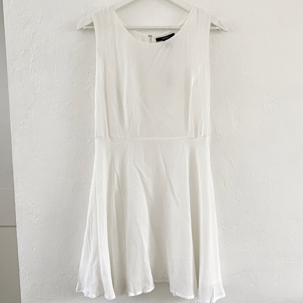 Forever 21 White Fit & Flare Sleeveless Mini Dress / Large / NWT